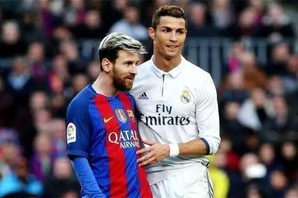 哈登无疑是 哈登无疑是