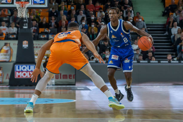 也表明了他 也表明了他