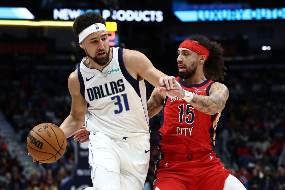 他必须快速 他必须快速